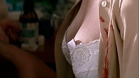 Pic: Elisabeth Shue in The Saint (1997)