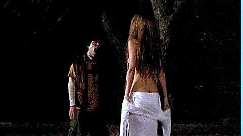 Pic: Amber Smith in Dead End (2003)