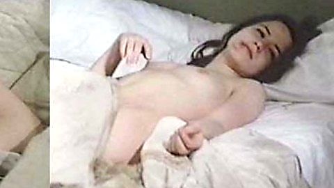 Pic: Koo Stark in Las adolescentes (1975)