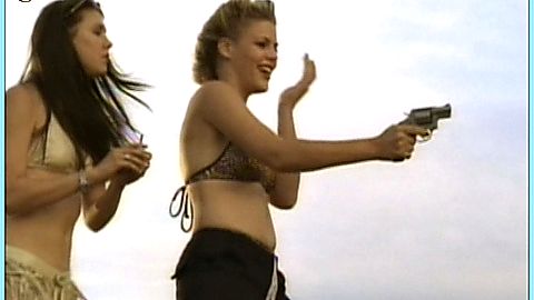 Pic: Dominique Swain in The Smokers (2000)