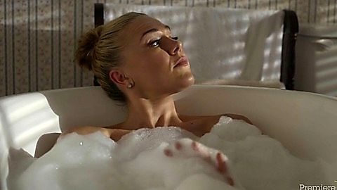 Pic: Dominique Swain in Fatal Flip (2015)