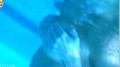 Pic: Kristy Swanson in Zebra Lounge (2001)