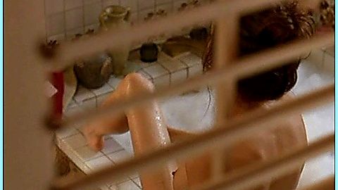 Pic: Rochelle Swanson in On the Border (1998)