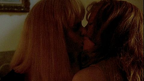 Pic: Lesley Ann Warren in Color of Night (1994)