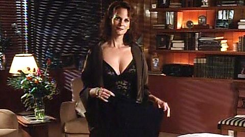 Pic: Lesley Ann Warren in Natural Enemy (1997)