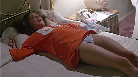 Pic: JoBeth Williams in Poltergeist (1982)