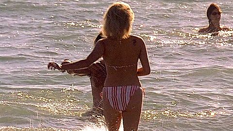 Pic: Reese Witherspoon in Twilight (1998)