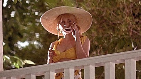 Pic: Jenny Wright in The Lawnmower Man (1992)