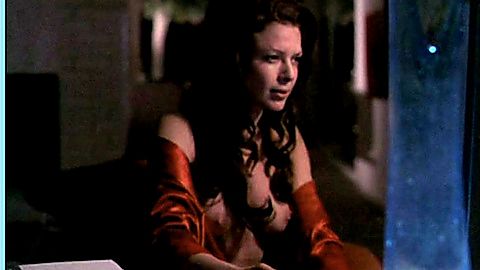 Pic: Kari Wuhrer in Spider's Web (2001)