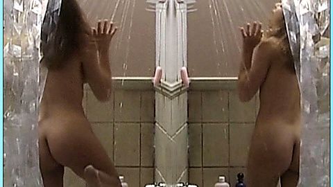 Pic: Kari Wuhrer in Boulevard (1994)