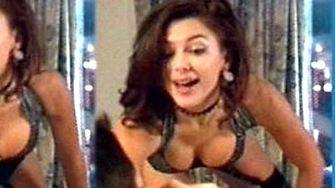 Pic: Kari Wuhrer in Hot Blooded (1995)