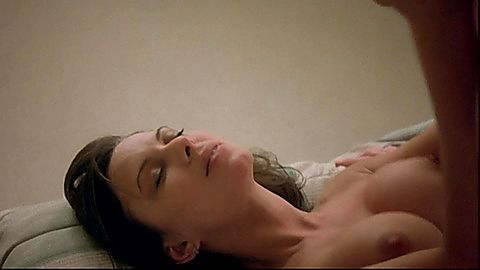 Pic: Kari Wuhrer in Poison (2000)