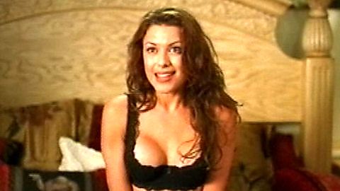 Pic: Kari Wuhrer in Do It for Uncle Manny (2002)