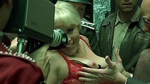 Pic: Maria Bello in Auto Focus (2002)