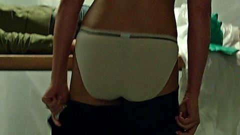 Pic: Katherine Heigl in Home Sweet Hell (2015)