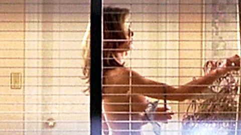 Pic: Rhona Mitra in Hollow Man (2000)