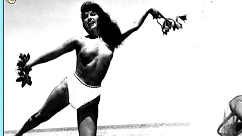 Pic: Bettie Page in Bettie Page: Dark Angel (2004)