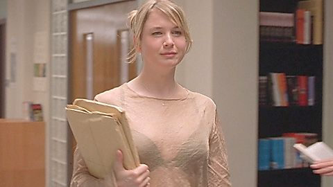 Pic: Renée Zellweger in Bridget Jones's Diary (2001)