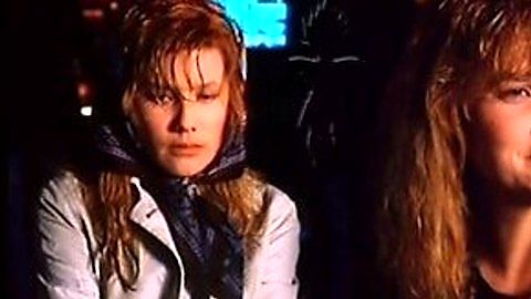 Pic: Daphne Zuniga in Prey of the Chameleon (1992)