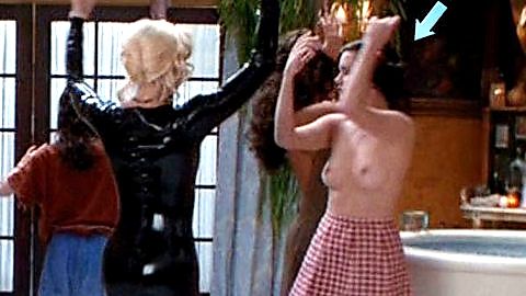Pic: Ione Skye in Four Rooms (1995)
