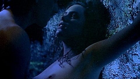 Pic: Ione Skye in Gas Food Lodging (1992)