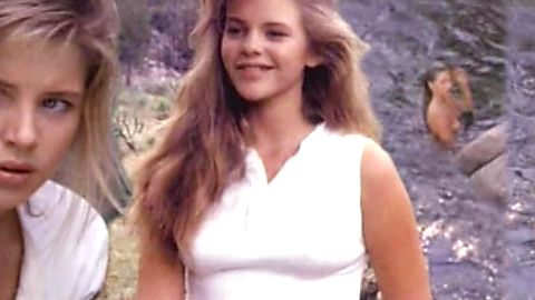 Pic: Traci Lind in Survival Quest (1989)