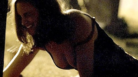 Pic: Rachael Leigh Cook in 11:14 (2003)