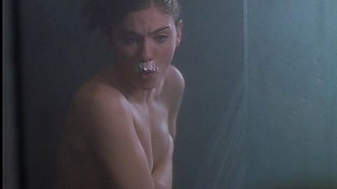 Pic: Jodi Lyn O'Keefe in Whatever It Takes (2000)