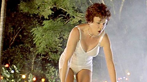 Pic: Julie Walters in Wah-Wah (2005)