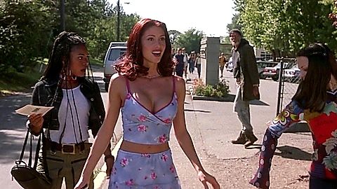 Pic: Shannon Elizabeth in Scary Movie (2000)