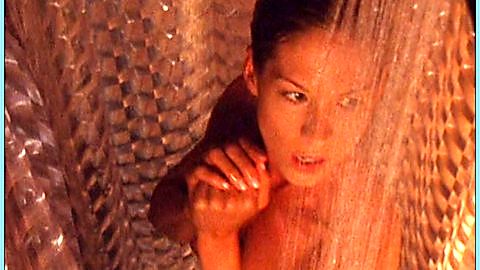 Pic: Jenna Elfman in Obsessed (2002)