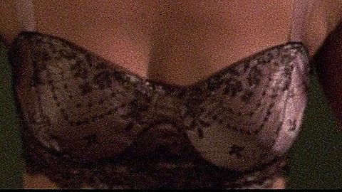 Pic: Lucy Liu in Chicago (2002)