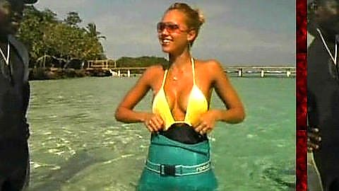 Pic: Jessica Alba in Trippin