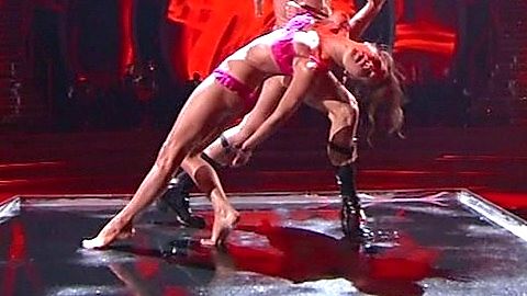 Pic: Kelly Monaco in Dancing with the Stars (2005)
