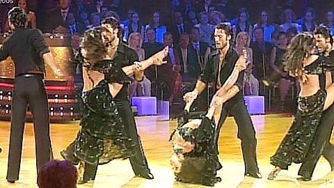 Pic: Kelly Monaco in Dancing with the Stars (2005)