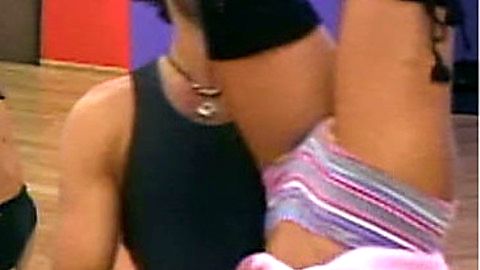 Pic: Kelly Monaco in Dancing with the Stars (2005)