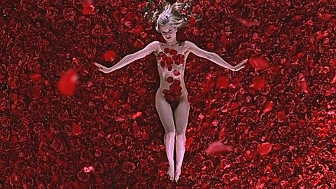 Pic: Mena Suvari in American Beauty (1999)