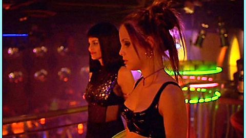 Pic: Mena Suvari in Loser (2000)