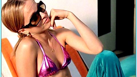 Pic: Mena Suvari in The Dog Problem (2006)