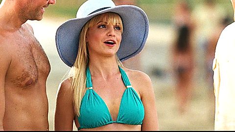 Pic: Mena Suvari in American Reunion (2012)