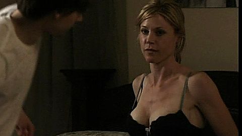 Pic: Julie Bowen in Conception (2011)