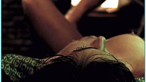 Pic: Polly Shannon in The Hunger (1997)