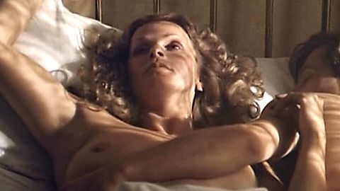 Pic: Senta Berger in Ritratto di borghesia in nero (1977)