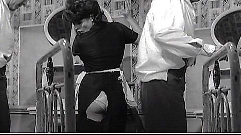 Pic: Senta Berger in Es muß nicht immer Kaviar sein (1961)