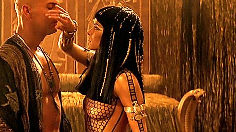 Pic: Patricia Velasquez in The Mummy Returns (2001)