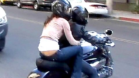 Pic: Katie Holmes in Hollywood's Most Infamous Couples and Ugliest Breakups (2005)