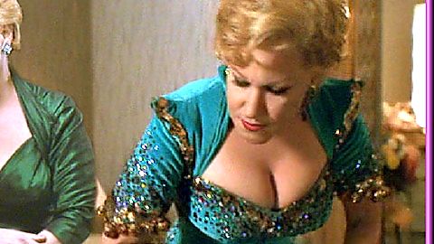 Pic: Bette Midler in For the Boys (1991)