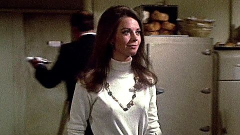 Pic: Natalie Wood in Bob & Carol & Ted & Alice (1969)