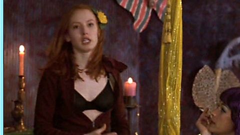 Pic: Alicia Witt in Playing Mona Lisa (2000)