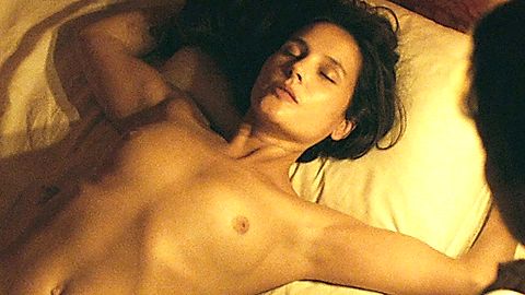 Pic: Virginie Ledoyen in Farewell, My Queen (2012)